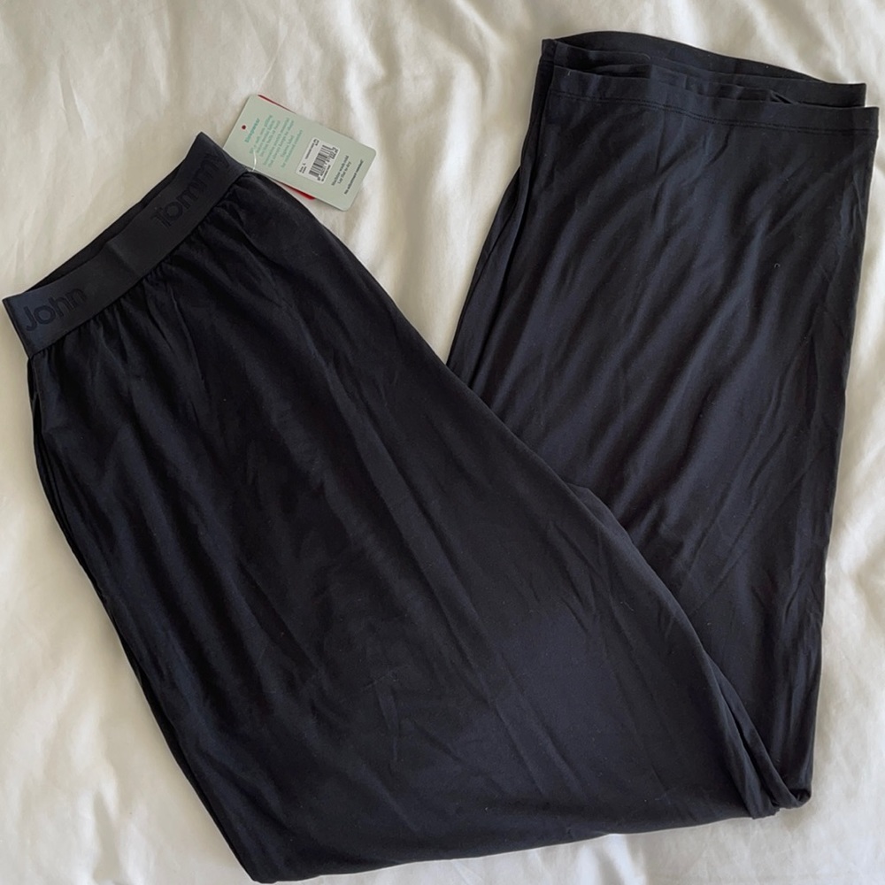 Brand new Tommy John men’s sleep bottoms